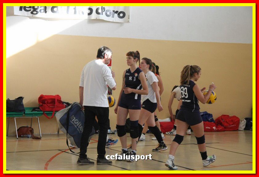 150523 volley 218_tn.jpg
